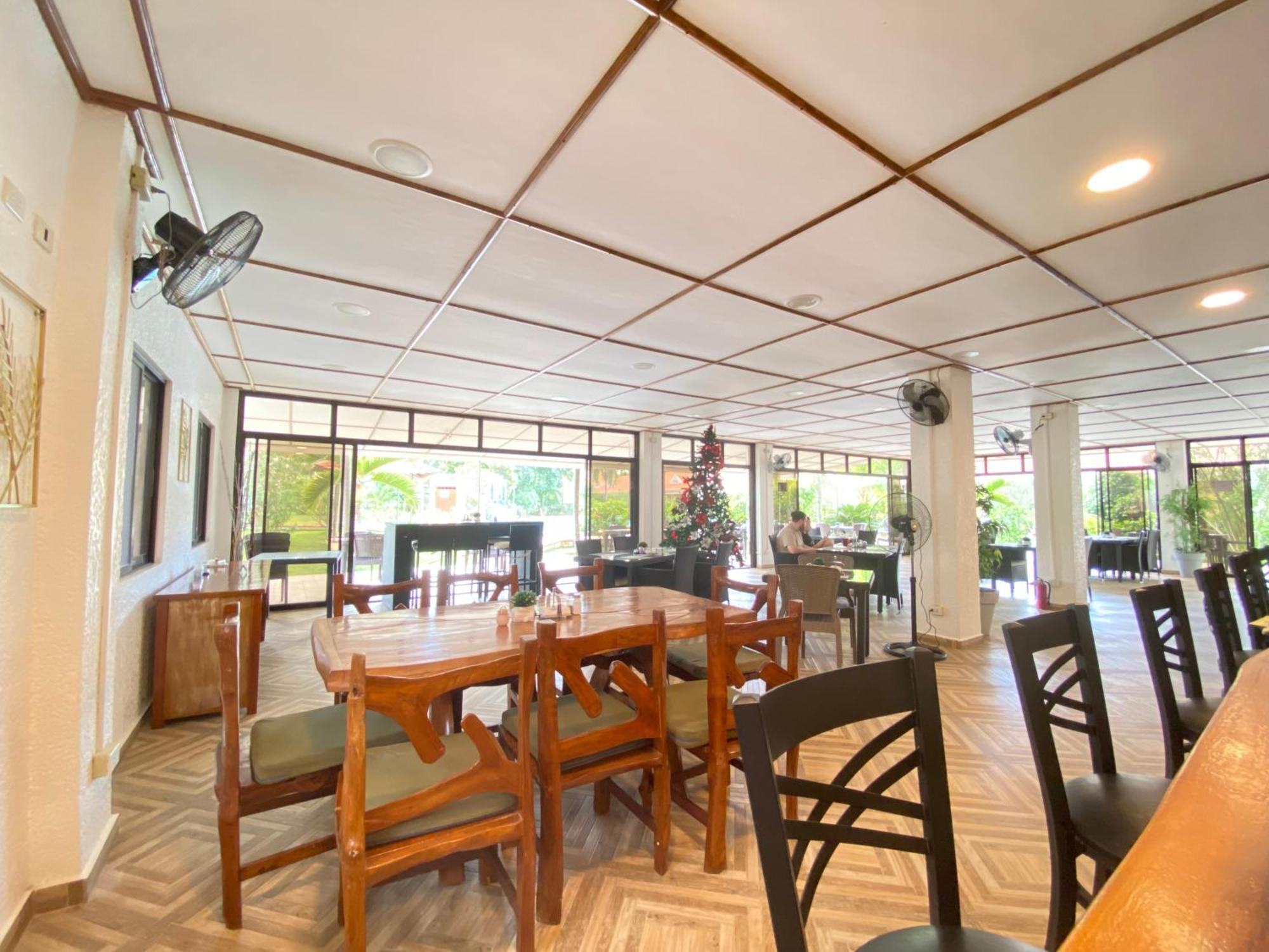 Sunville Hotel And Restaurant Đảo Đảo Panglao Ngoại thất bức ảnh