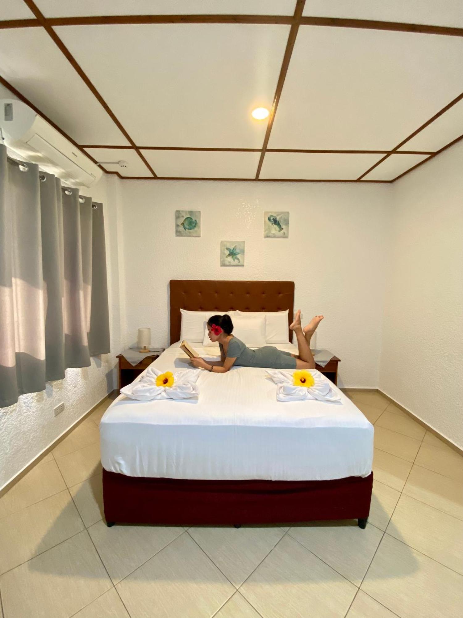 Sunville Hotel And Restaurant Đảo Đảo Panglao Ngoại thất bức ảnh